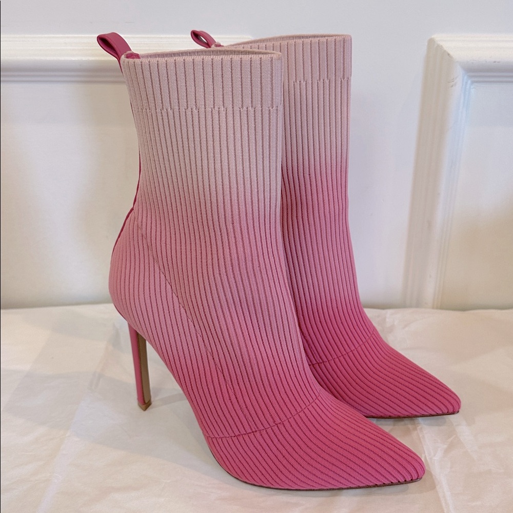 Steve Madden Dianne Pink Ribbed Knit Bootie
